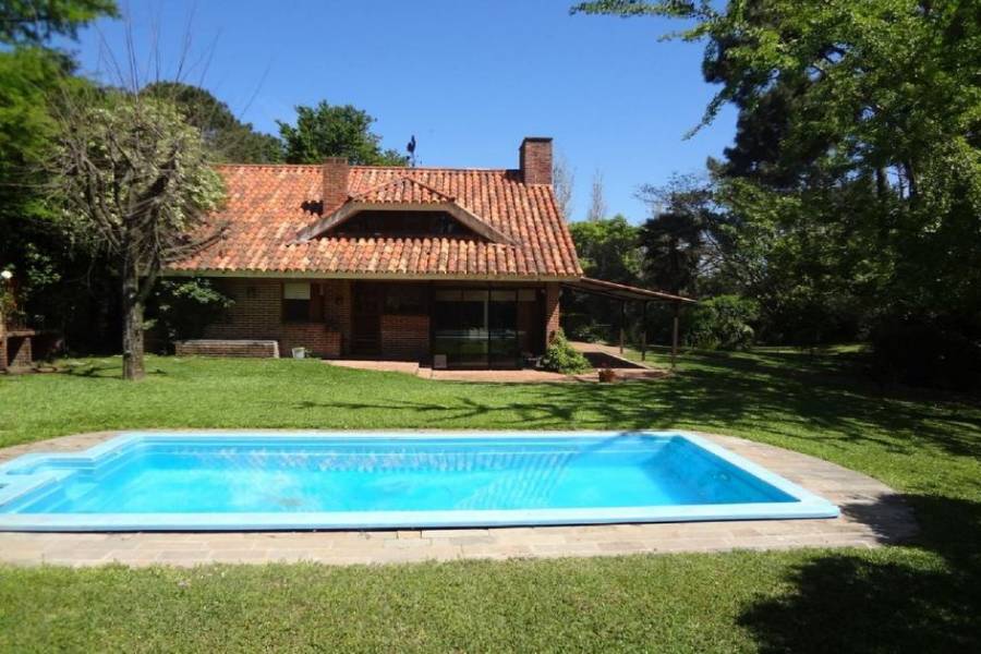 Punta del este, Maldonado, Uruguay, 3 Bedrooms Bedrooms, ,3 BathroomsBathrooms,Casas,Temporario,41438