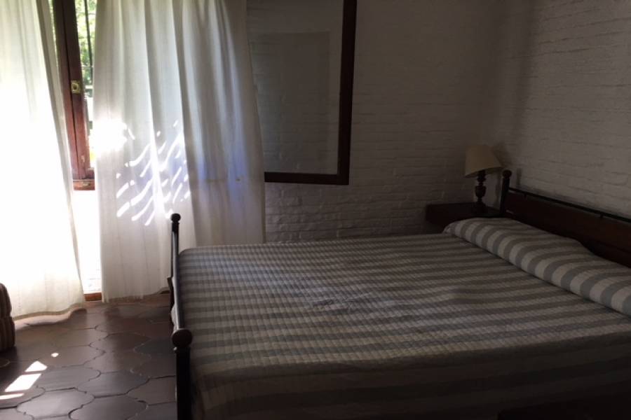 Punta del Este, Maldonado, Uruguay, 3 Bedrooms Bedrooms, ,3 BathroomsBathrooms,Casas,Venta,41447