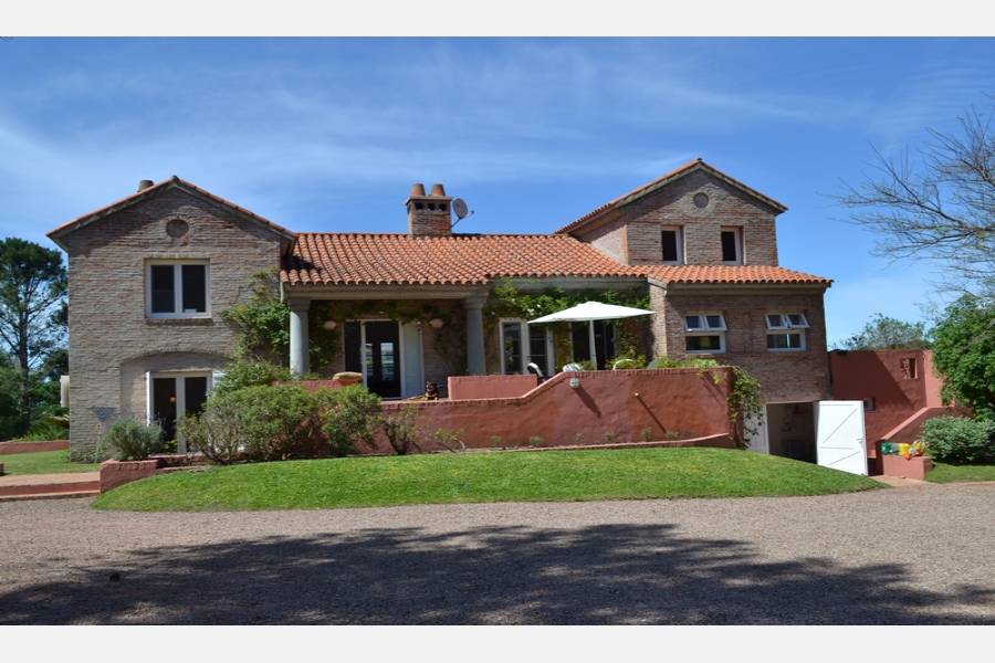 Punta del Este, Maldonado, Uruguay, 4 Bedrooms Bedrooms, ,3 BathroomsBathrooms,Casas,Temporario,41449