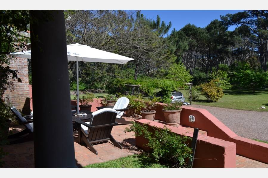 Punta del Este, Maldonado, Uruguay, 4 Bedrooms Bedrooms, ,3 BathroomsBathrooms,Casas,Temporario,41449