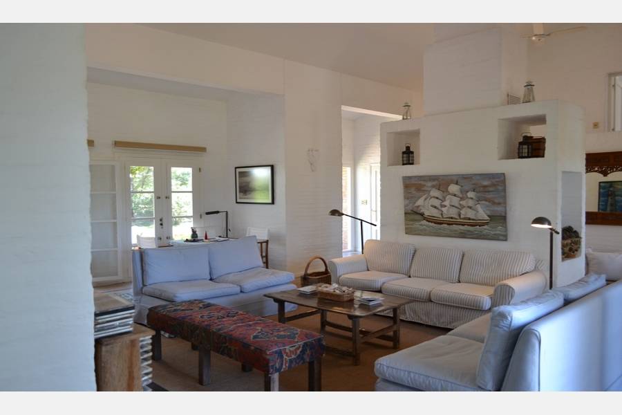 Punta del Este, Maldonado, Uruguay, 4 Bedrooms Bedrooms, ,3 BathroomsBathrooms,Casas,Temporario,41449