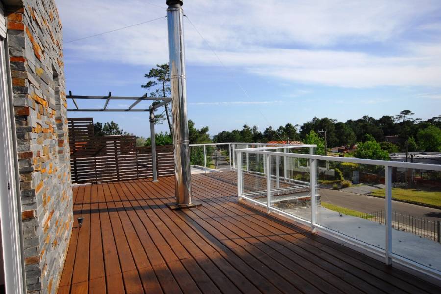 Punta del Este, Maldonado, Uruguay, 3 Bedrooms Bedrooms, ,3 BathroomsBathrooms,Casas,Temporario,41451