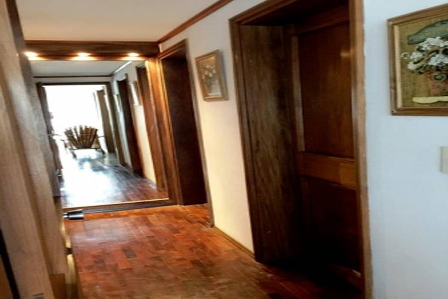 Punta del Este, Maldonado, Uruguay, 4 Bedrooms Bedrooms, ,3 BathroomsBathrooms,Apartamentos,Venta,41455