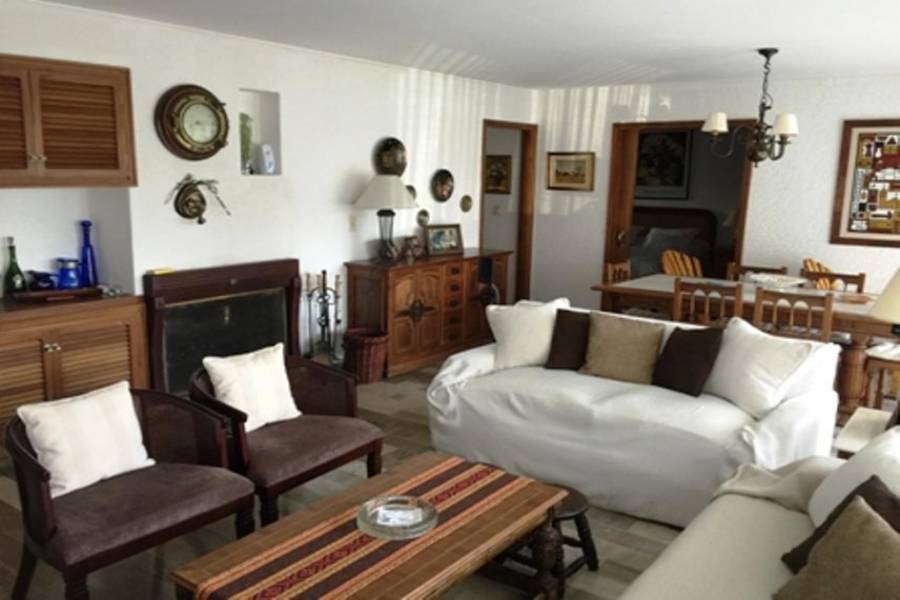 Punta del Este, Maldonado, Uruguay, 4 Bedrooms Bedrooms, ,3 BathroomsBathrooms,Apartamentos,Venta,41455