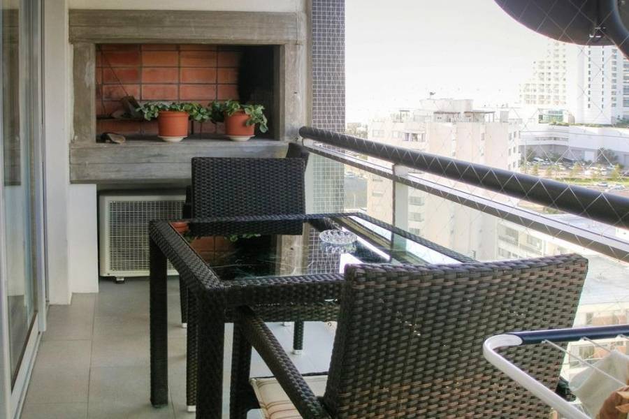 Punta del Este, Maldonado, Uruguay, 2 Bedrooms Bedrooms, ,2 BathroomsBathrooms,Apartamentos,Venta,41459