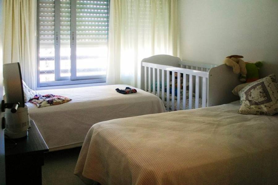 Punta del Este, Maldonado, Uruguay, 2 Bedrooms Bedrooms, ,2 BathroomsBathrooms,Apartamentos,Venta,41459