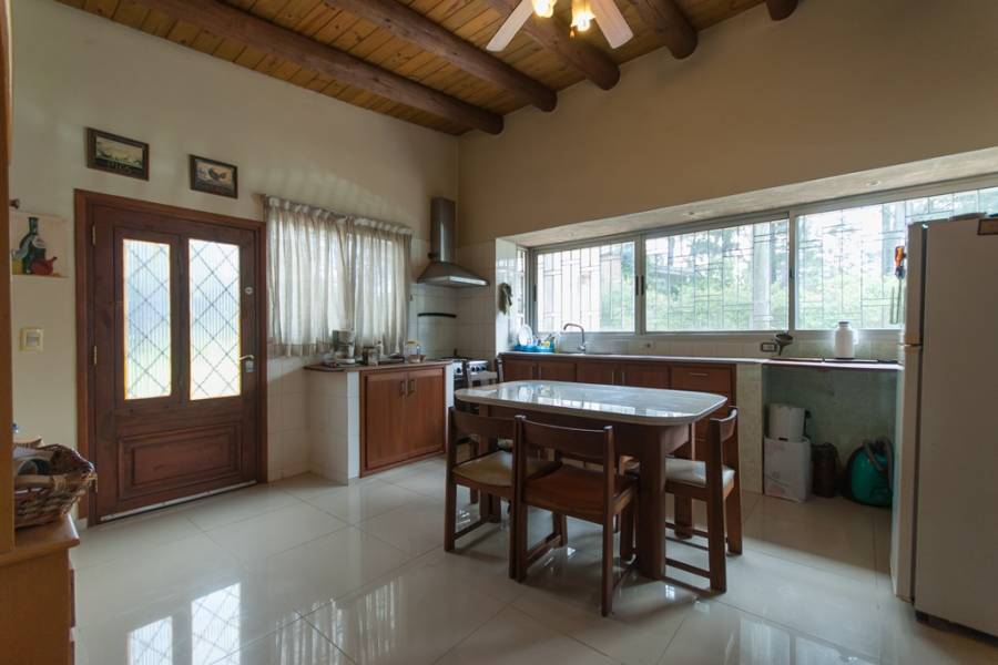 Punta del Este, Maldonado, Uruguay, 3 Bedrooms Bedrooms, ,2 BathroomsBathrooms,Casas,Temporario,41463