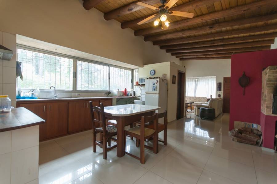 Punta del Este, Maldonado, Uruguay, 3 Bedrooms Bedrooms, ,2 BathroomsBathrooms,Casas,Temporario,41463