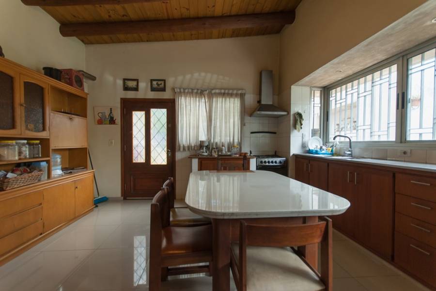 Punta del Este, Maldonado, Uruguay, 3 Bedrooms Bedrooms, ,2 BathroomsBathrooms,Casas,Temporario,41463