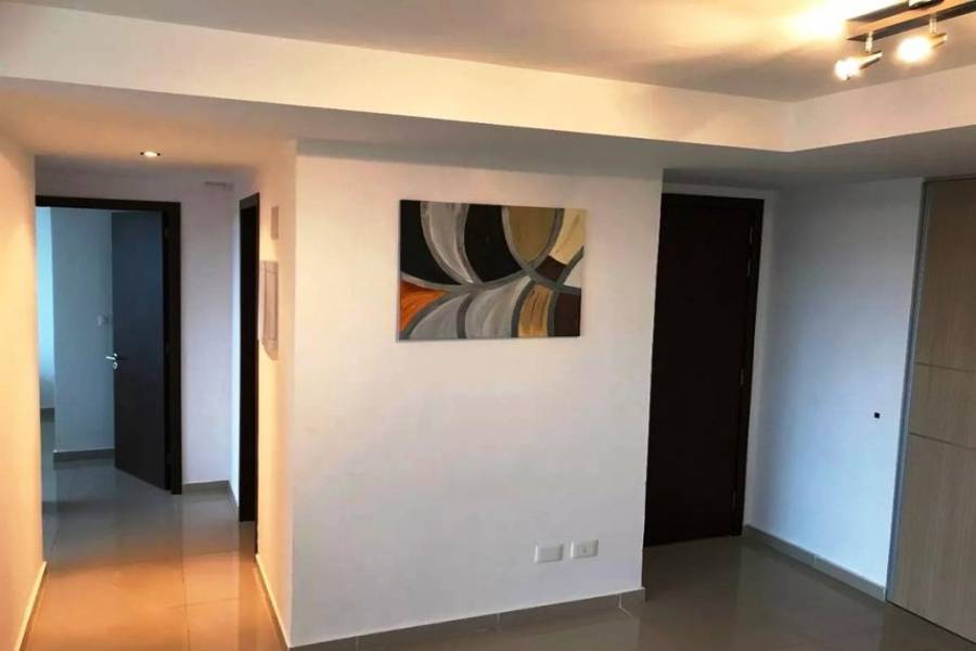 Punta del Este, Maldonado, Uruguay, 2 Bedrooms Bedrooms, ,2 BathroomsBathrooms,Apartamentos,Venta,41487