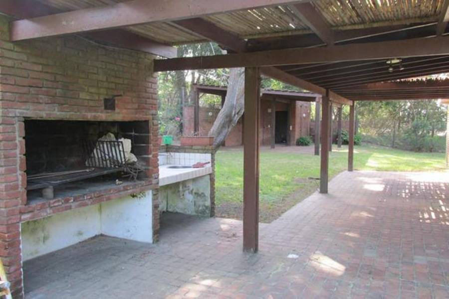 Punta del este, Maldonado, Uruguay, 3 Bedrooms Bedrooms, ,3 BathroomsBathrooms,Casas,Temporario,41488