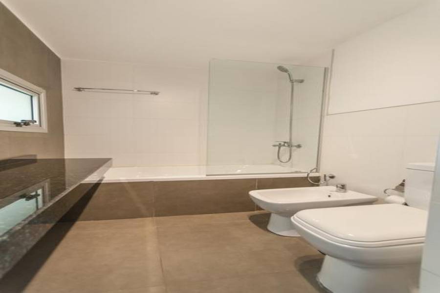 Punta del Este, Maldonado, Uruguay, 2 Bedrooms Bedrooms, ,2 BathroomsBathrooms,Casas,Venta,41494