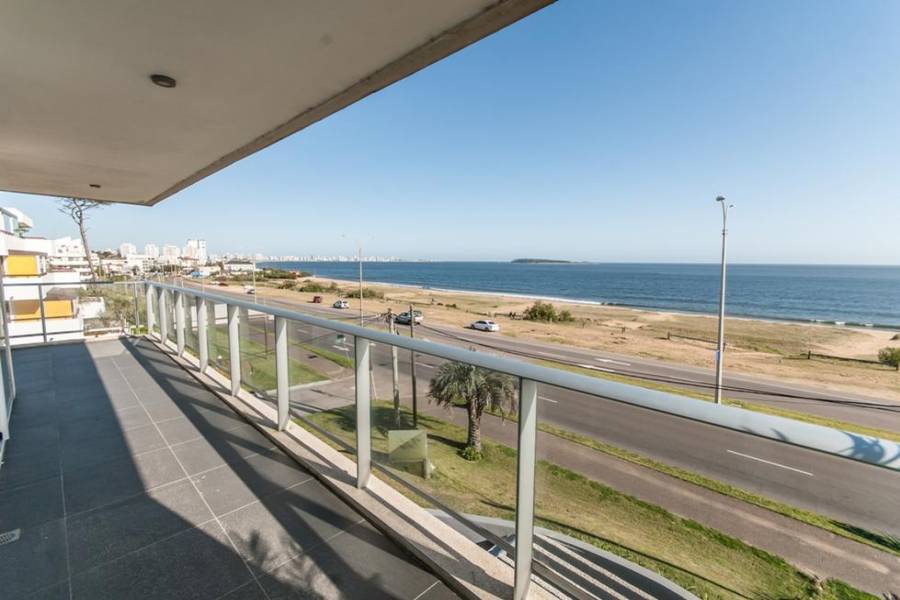 Punta del Este, Maldonado, Uruguay, 2 Bedrooms Bedrooms, ,2 BathroomsBathrooms,Casas,Venta,41494