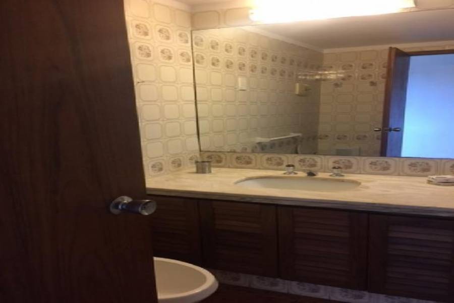 Punta del Este, Maldonado, Uruguay, 3 Bedrooms Bedrooms, ,3 BathroomsBathrooms,Apartamentos,Venta,41496