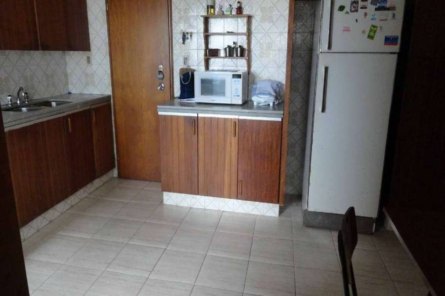 Punta del Este, Maldonado, Uruguay, 3 Bedrooms Bedrooms, ,2 BathroomsBathrooms,Apartamentos,Venta,41498