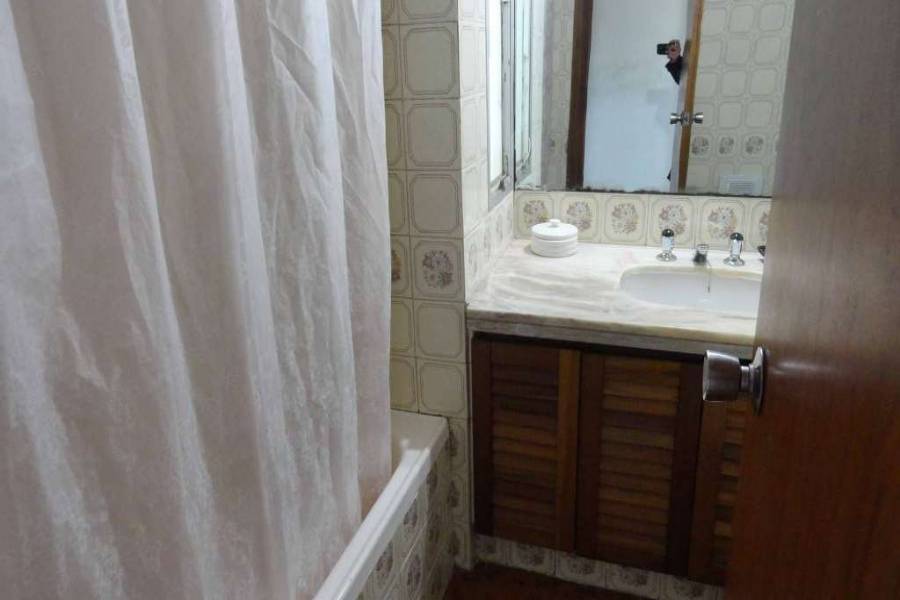Punta del Este, Maldonado, Uruguay, 3 Bedrooms Bedrooms, ,2 BathroomsBathrooms,Apartamentos,Venta,41499