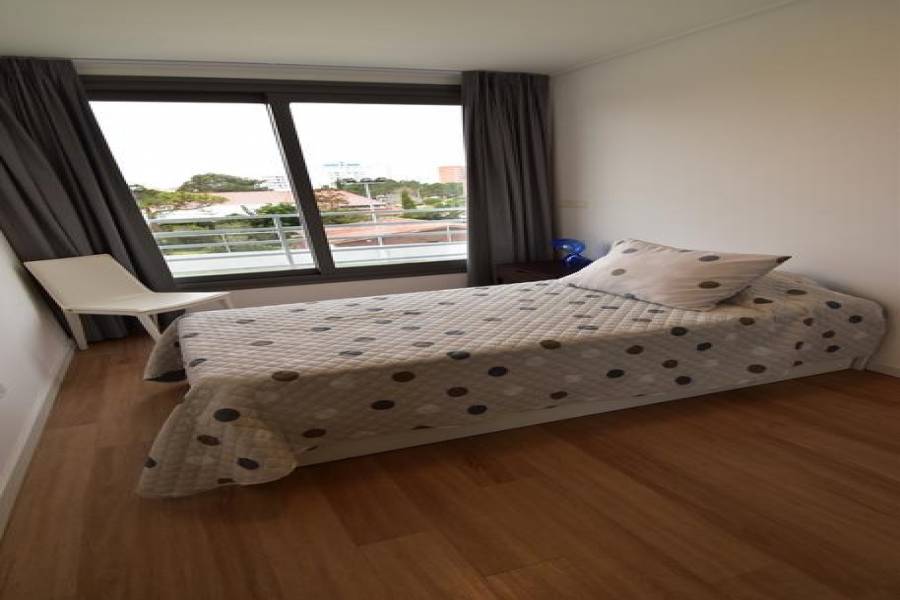 Punta del Este, Maldonado, Uruguay, 3 Bedrooms Bedrooms, ,2 BathroomsBathrooms,Apartamentos,Venta,41510