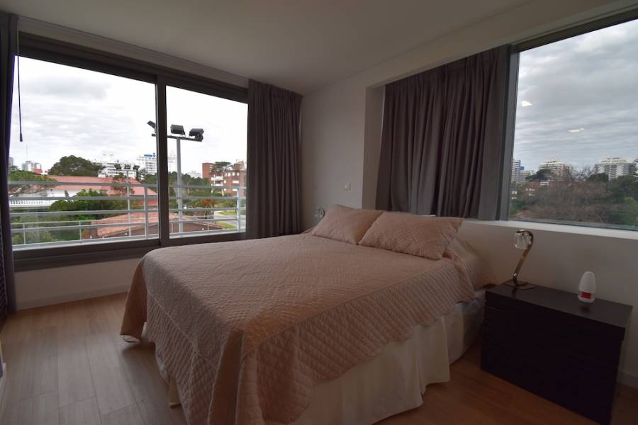 Punta del Este, Maldonado, Uruguay, 3 Bedrooms Bedrooms, ,2 BathroomsBathrooms,Apartamentos,Venta,41510