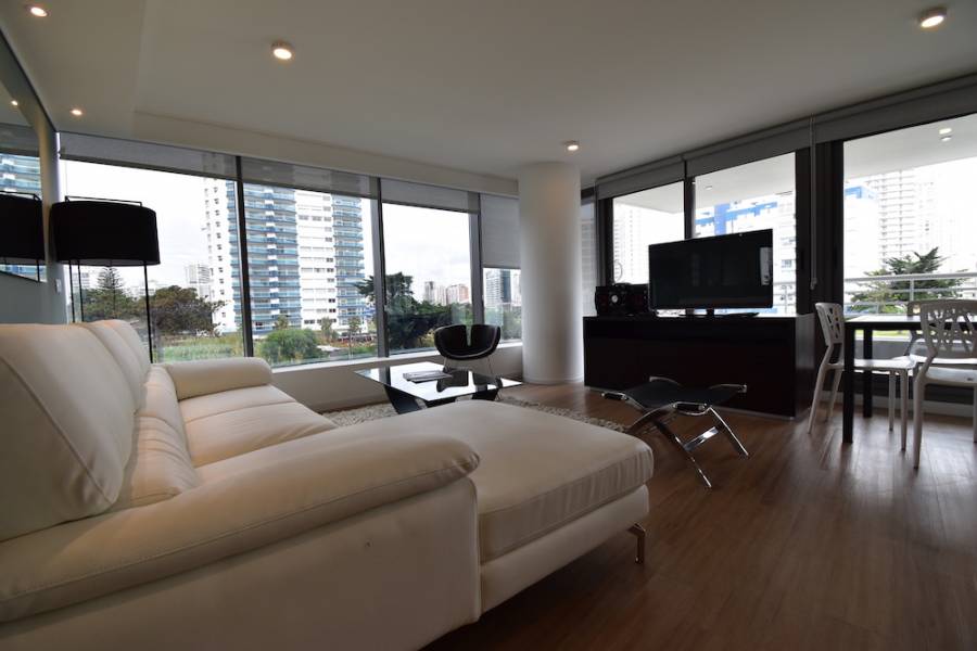 Punta del Este, Maldonado, Uruguay, 3 Bedrooms Bedrooms, ,2 BathroomsBathrooms,Apartamentos,Venta,41510