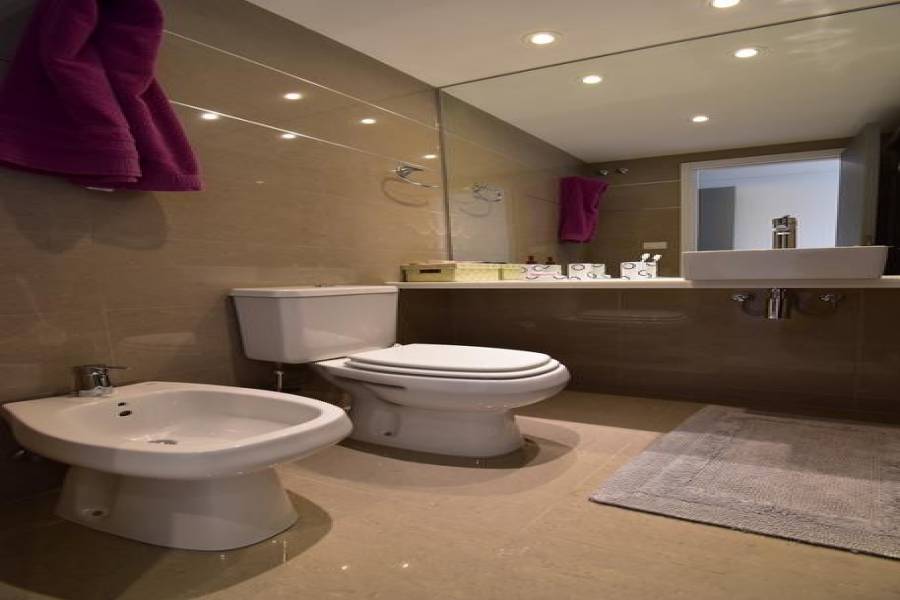 Punta del Este, Maldonado, Uruguay, 3 Bedrooms Bedrooms, ,2 BathroomsBathrooms,Apartamentos,Venta,41510