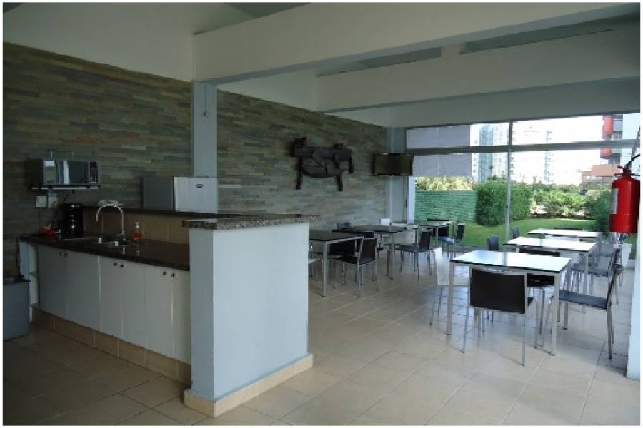 Punta del Este, Maldonado, Uruguay, 2 Bedrooms Bedrooms, ,2 BathroomsBathrooms,Apartamentos,Venta,41524