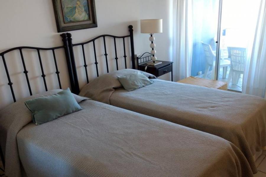 PUNTA DEL ESTE, Maldonado, Uruguay, 2 Bedrooms Bedrooms, ,2 BathroomsBathrooms,Apartamentos,Venta,41529