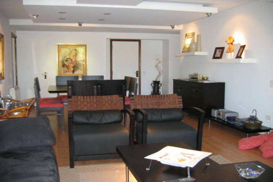 Punta del Este, Maldonado, Uruguay, 3 Bedrooms Bedrooms, ,2 BathroomsBathrooms,Apartamentos,Venta,41541