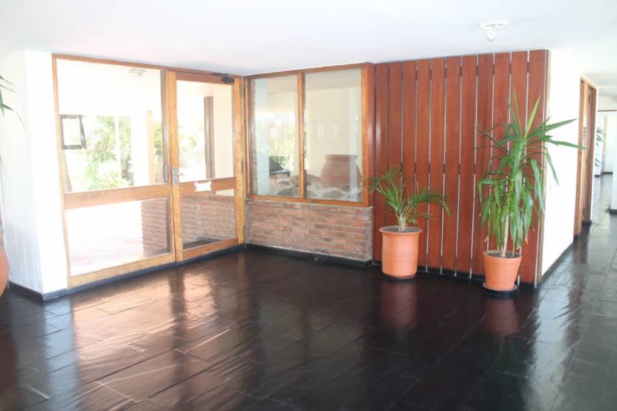 Punta del Este, Maldonado, Uruguay, 2 Bedrooms Bedrooms, ,2 BathroomsBathrooms,Apartamentos,Venta,41543