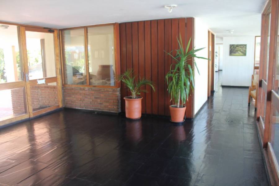 Punta del Este, Maldonado, Uruguay, 2 Bedrooms Bedrooms, ,2 BathroomsBathrooms,Apartamentos,Venta,41543