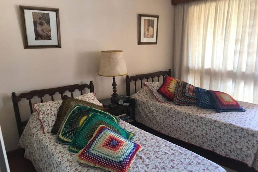 Punta del Este, Montevideo, Uruguay, 2 Bedrooms Bedrooms, ,2 BathroomsBathrooms,Apartamentos,Venta,41551