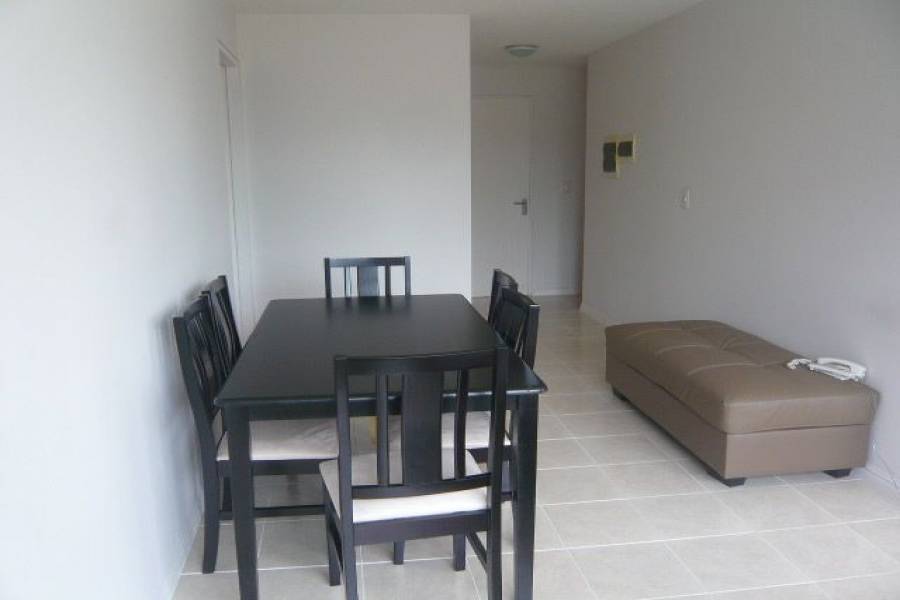 Punta del Este, Maldonado, Uruguay, 2 Bedrooms Bedrooms, ,2 BathroomsBathrooms,Apartamentos,Venta,41552