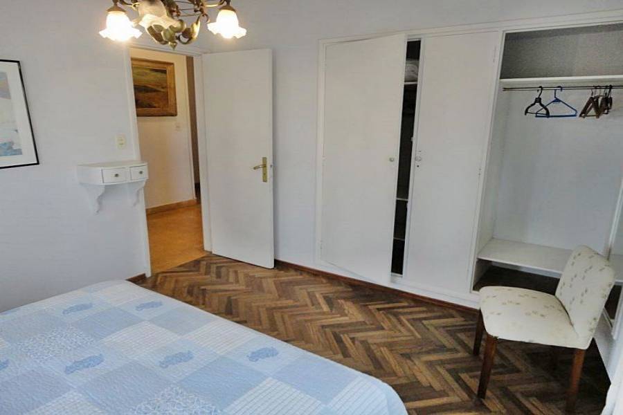 Punta del Este, Maldonado, Uruguay, 3 Bedrooms Bedrooms, ,2 BathroomsBathrooms,Apartamentos,Venta,41562
