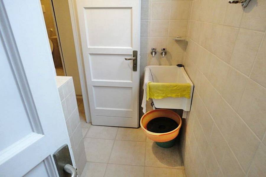 Punta del Este, Maldonado, Uruguay, 3 Bedrooms Bedrooms, ,2 BathroomsBathrooms,Apartamentos,Venta,41562