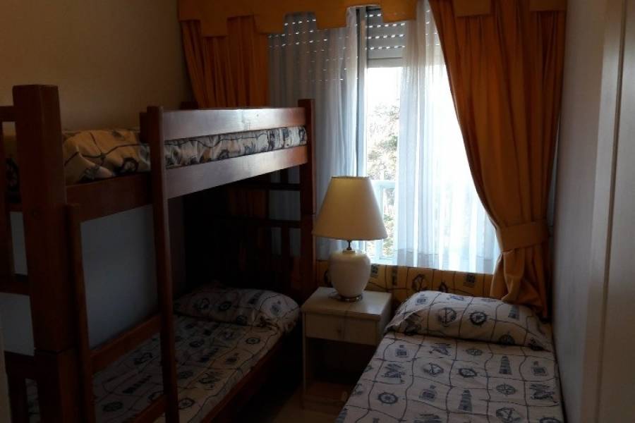 Punta del Este, Maldonado, Uruguay, 2 Bedrooms Bedrooms, ,2 BathroomsBathrooms,Apartamentos,Venta,41565