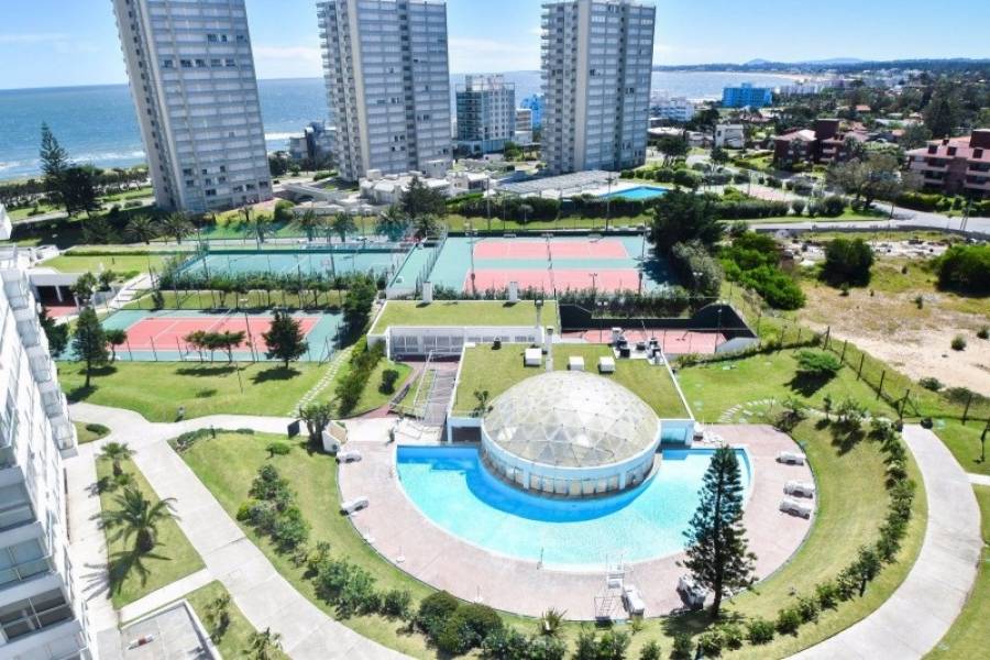 Punta del Este, Maldonado, Uruguay, 2 Bedrooms Bedrooms, ,2 BathroomsBathrooms,Apartamentos,Venta,41567