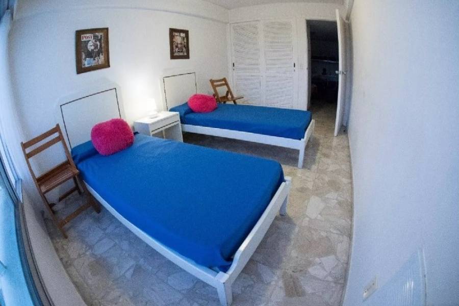 Punta del Este, Maldonado, Uruguay, 2 Bedrooms Bedrooms, ,2 BathroomsBathrooms,Apartamentos,Venta,41567