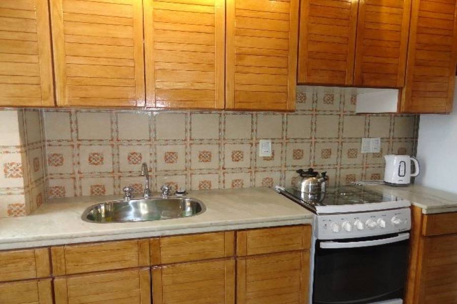 Punta del Este, Maldonado, Uruguay, 2 Bedrooms Bedrooms, ,2 BathroomsBathrooms,Apartamentos,Venta,41570