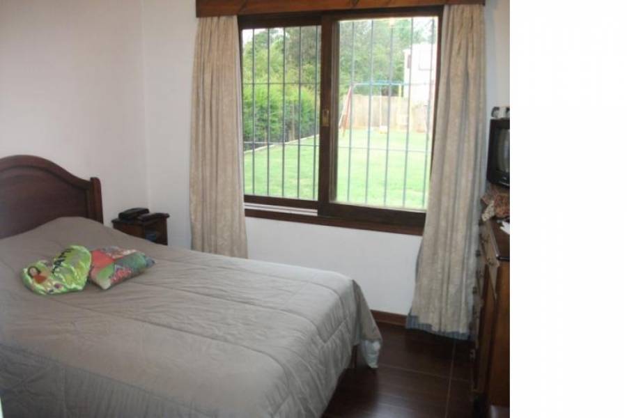 Punta del Este, Maldonado, Uruguay, 4 Bedrooms Bedrooms, ,3 BathroomsBathrooms,Casas,Temporario,41586