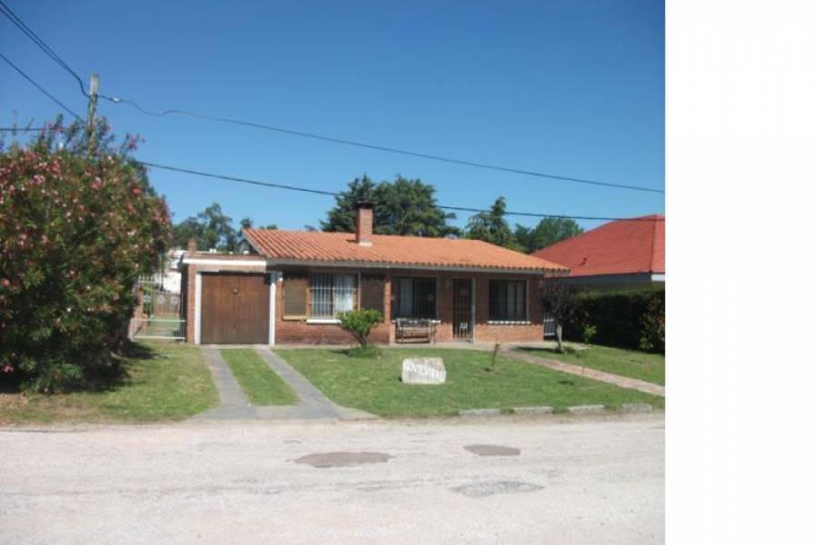 Punta del Este, Maldonado, Uruguay, 4 Bedrooms Bedrooms, ,3 BathroomsBathrooms,Casas,Temporario,41586