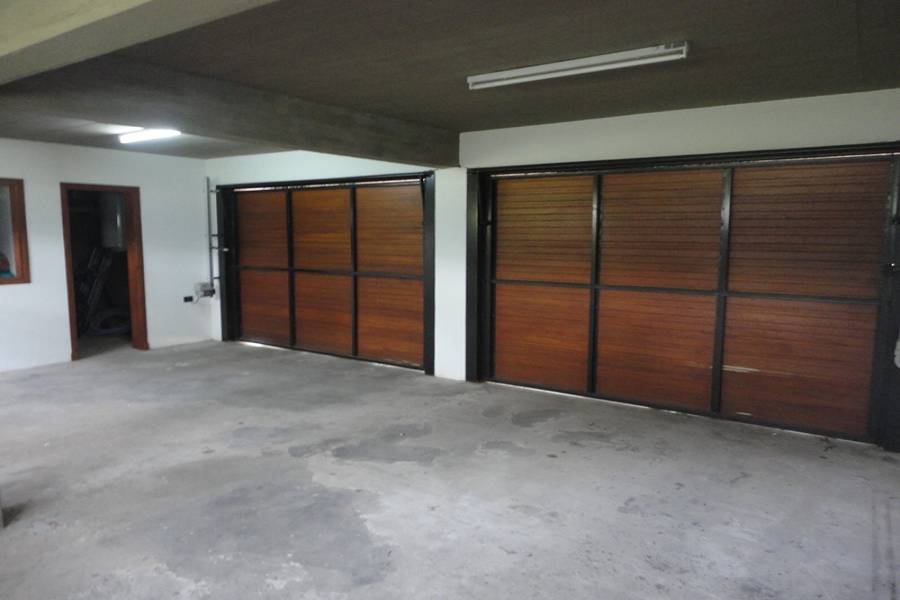 Punta del Este, Maldonado, Uruguay, 4 Bedrooms Bedrooms, ,3 BathroomsBathrooms,Casas,Temporario,41589