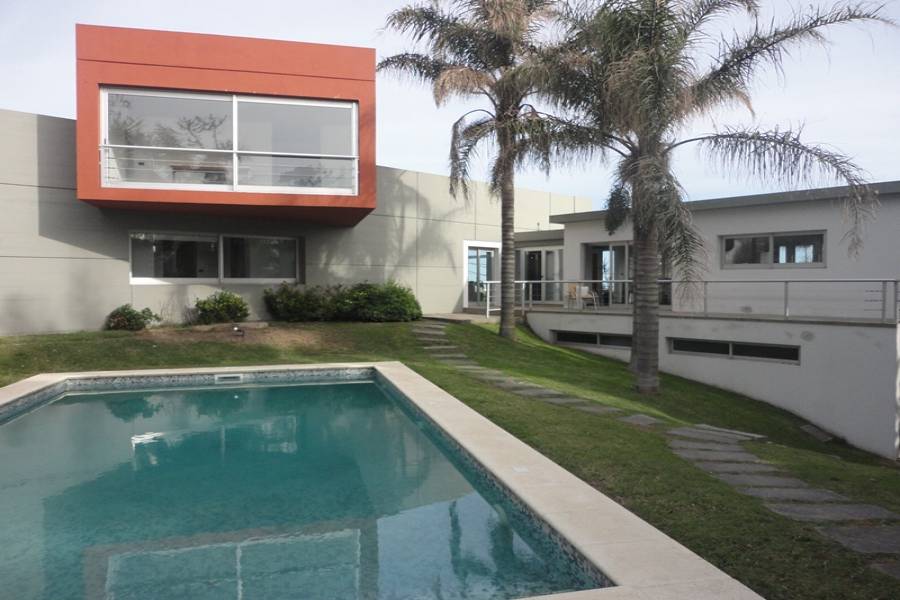 Punta del Este, Maldonado, Uruguay, 4 Bedrooms Bedrooms, ,3 BathroomsBathrooms,Casas,Temporario,41589