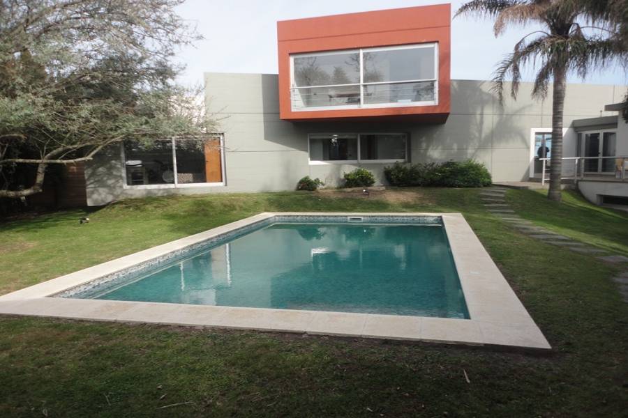 Punta del Este, Maldonado, Uruguay, 4 Bedrooms Bedrooms, ,3 BathroomsBathrooms,Casas,Temporario,41589
