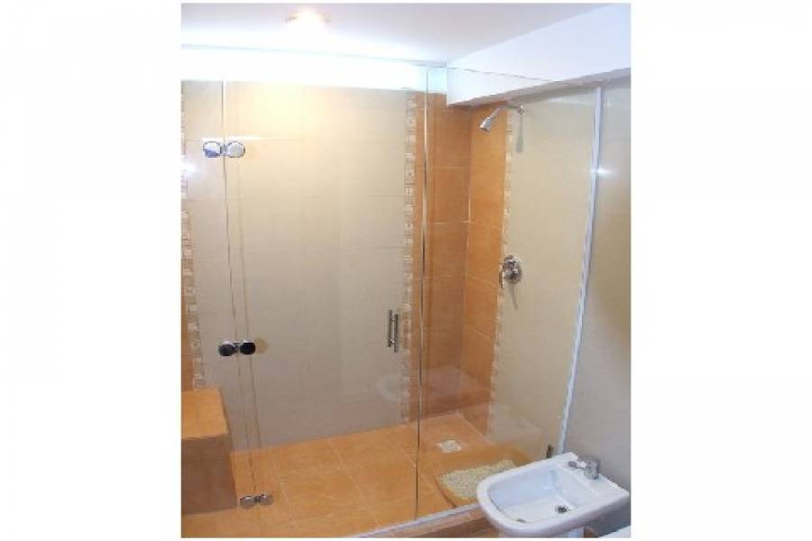Punta del Este, Maldonado, Uruguay, 5 Bedrooms Bedrooms, ,4 BathroomsBathrooms,Casas,Temporario,41590