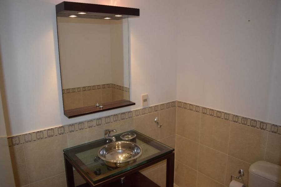 Punta del Este, Maldonado, Uruguay, 3 Bedrooms Bedrooms, ,2 BathroomsBathrooms,Apartamentos,Venta,41597