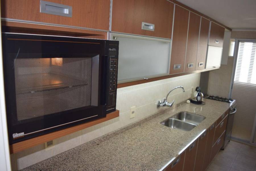 Punta del Este, Maldonado, Uruguay, 3 Bedrooms Bedrooms, ,2 BathroomsBathrooms,Apartamentos,Venta,41597