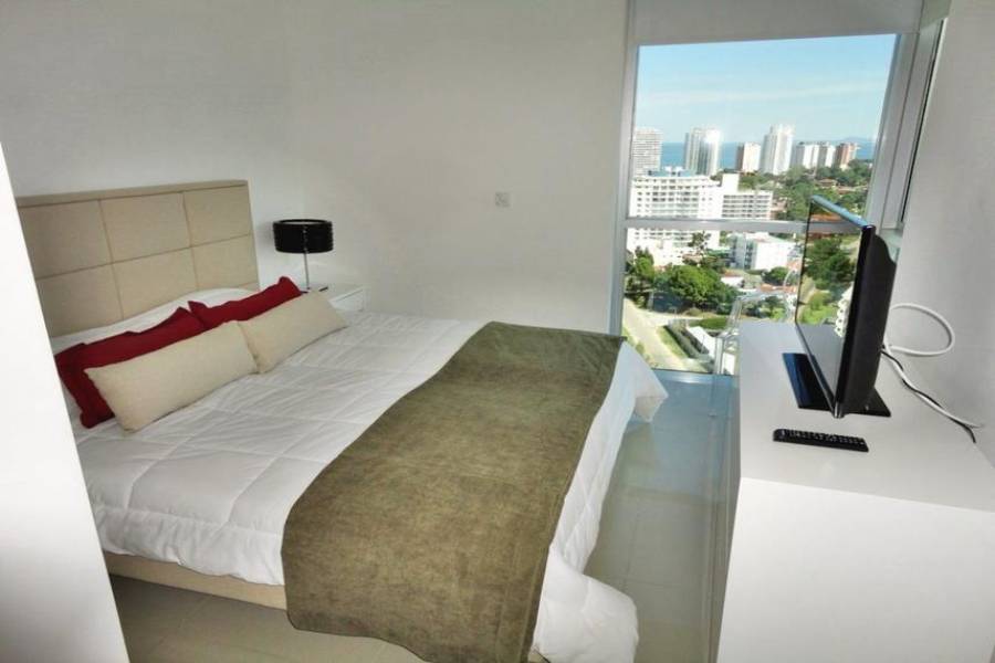 Punta del Este, Maldonado, Uruguay, 2 Bedrooms Bedrooms, ,2 BathroomsBathrooms,Apartamentos,Venta,41598