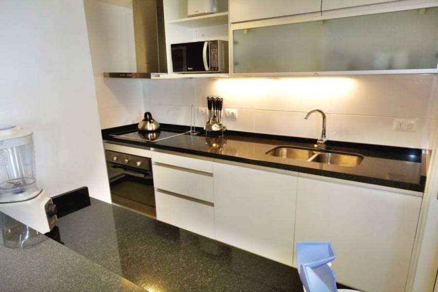 Punta del Este, Maldonado, Uruguay, 2 Bedrooms Bedrooms, ,2 BathroomsBathrooms,Apartamentos,Venta,41598