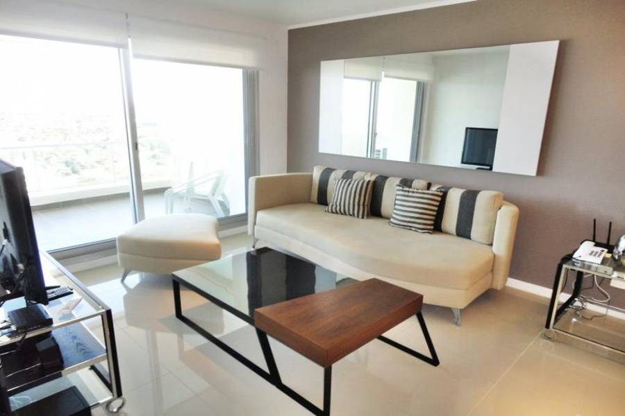 Punta del Este, Maldonado, Uruguay, 2 Bedrooms Bedrooms, ,2 BathroomsBathrooms,Apartamentos,Venta,41598