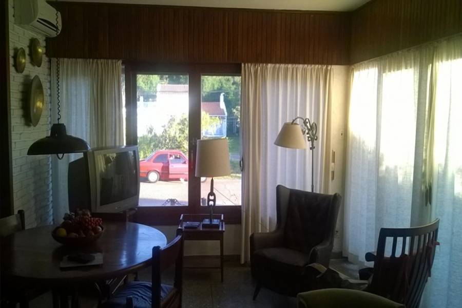 Punta del Este, Maldonado, Uruguay, 2 Bedrooms Bedrooms, ,2 BathroomsBathrooms,Casas,Temporario,41599