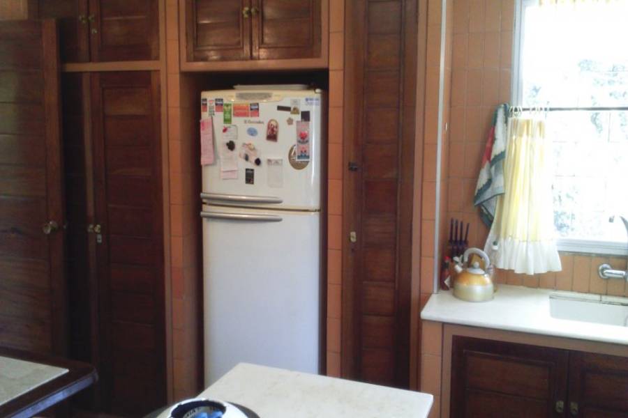 Punta del Este, Maldonado, Uruguay, 4 Bedrooms Bedrooms, ,4 BathroomsBathrooms,Casas,Venta,41604